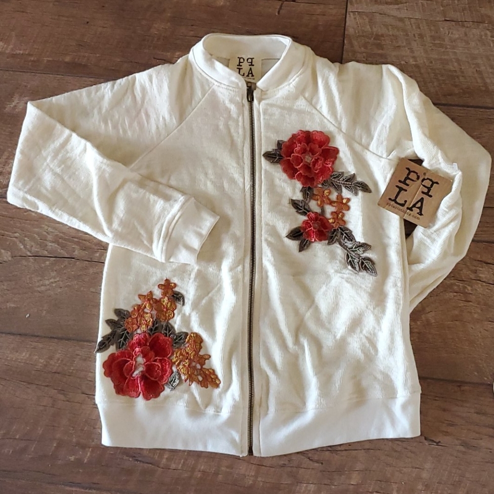 ❤️3/$10 People's Project LA Girl's Zip Front Garden Knit Jacket